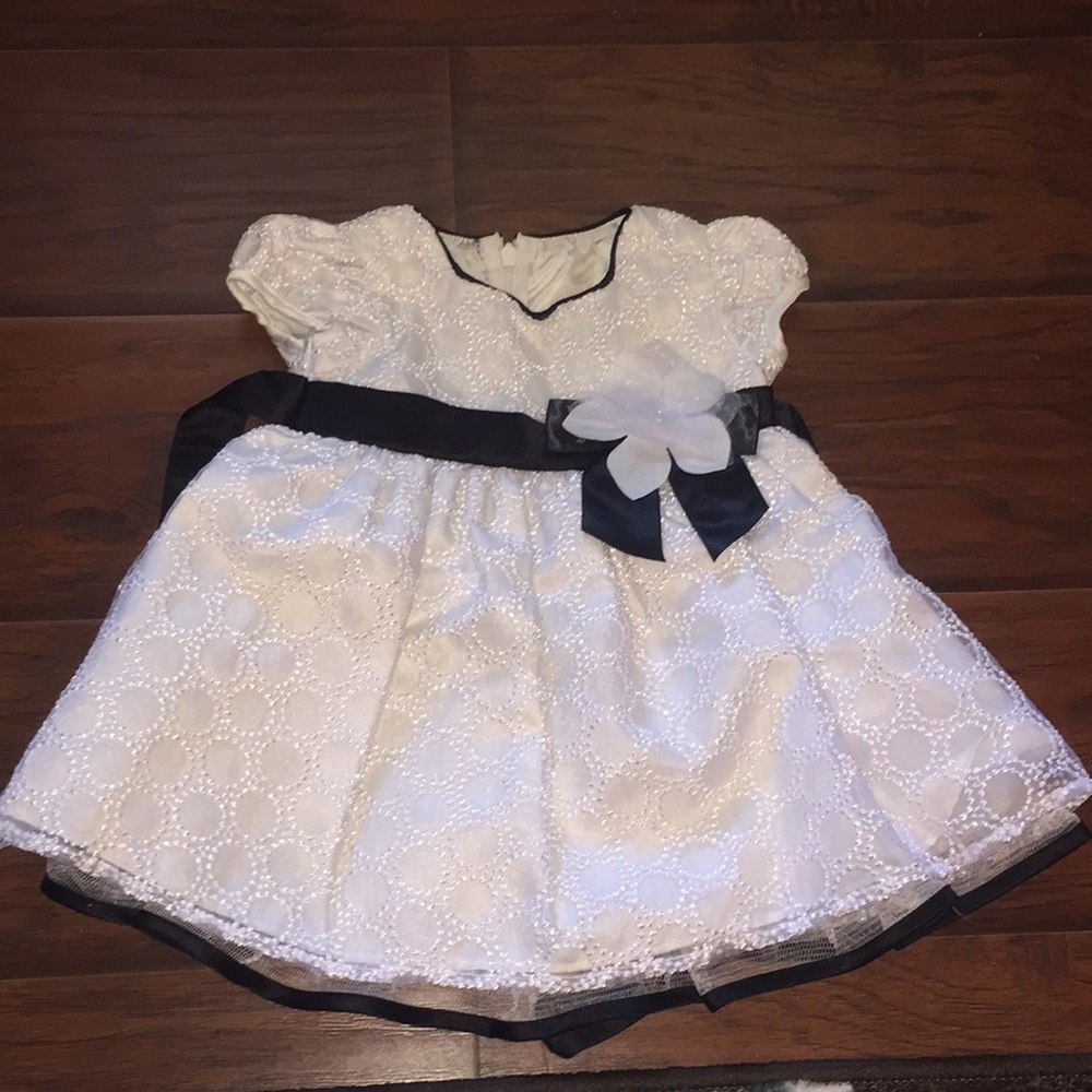Removing in Approx 24hrs - Bonnie Baby Dress